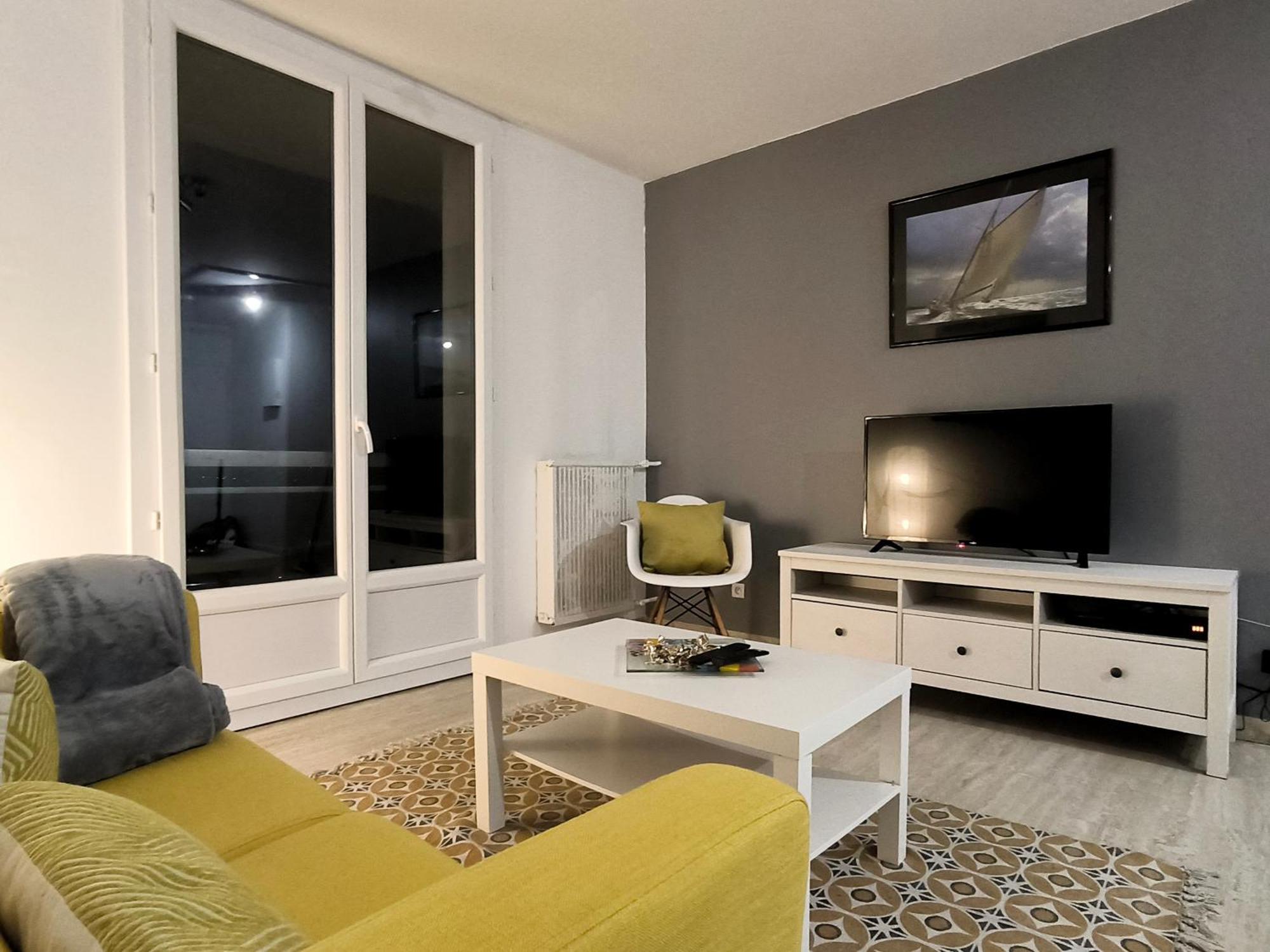Joli T2 Lumineux Avec Balcon Et Wifi - Proche Cv Apartman Aix-en-Provence Kültér fotó